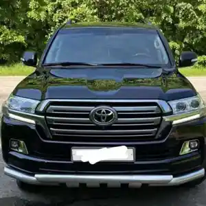 Лобовое стекло от Toyota Land Cruiser FJ200