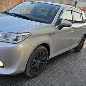 Toyota Fielder, 2016