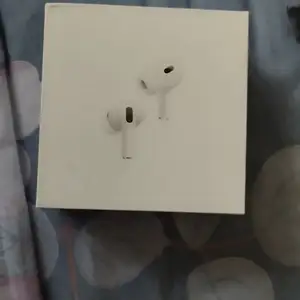 Наушники AirPods Pro