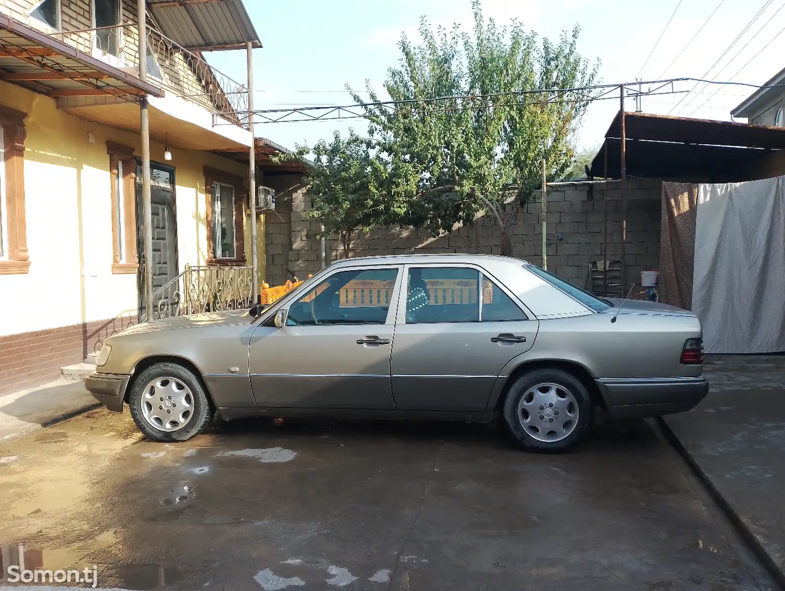 Mercedes-Benz W124, 1994-4