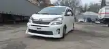 Toyota Vellfire, 2014-2