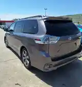 Toyota Sienna, 2017-5