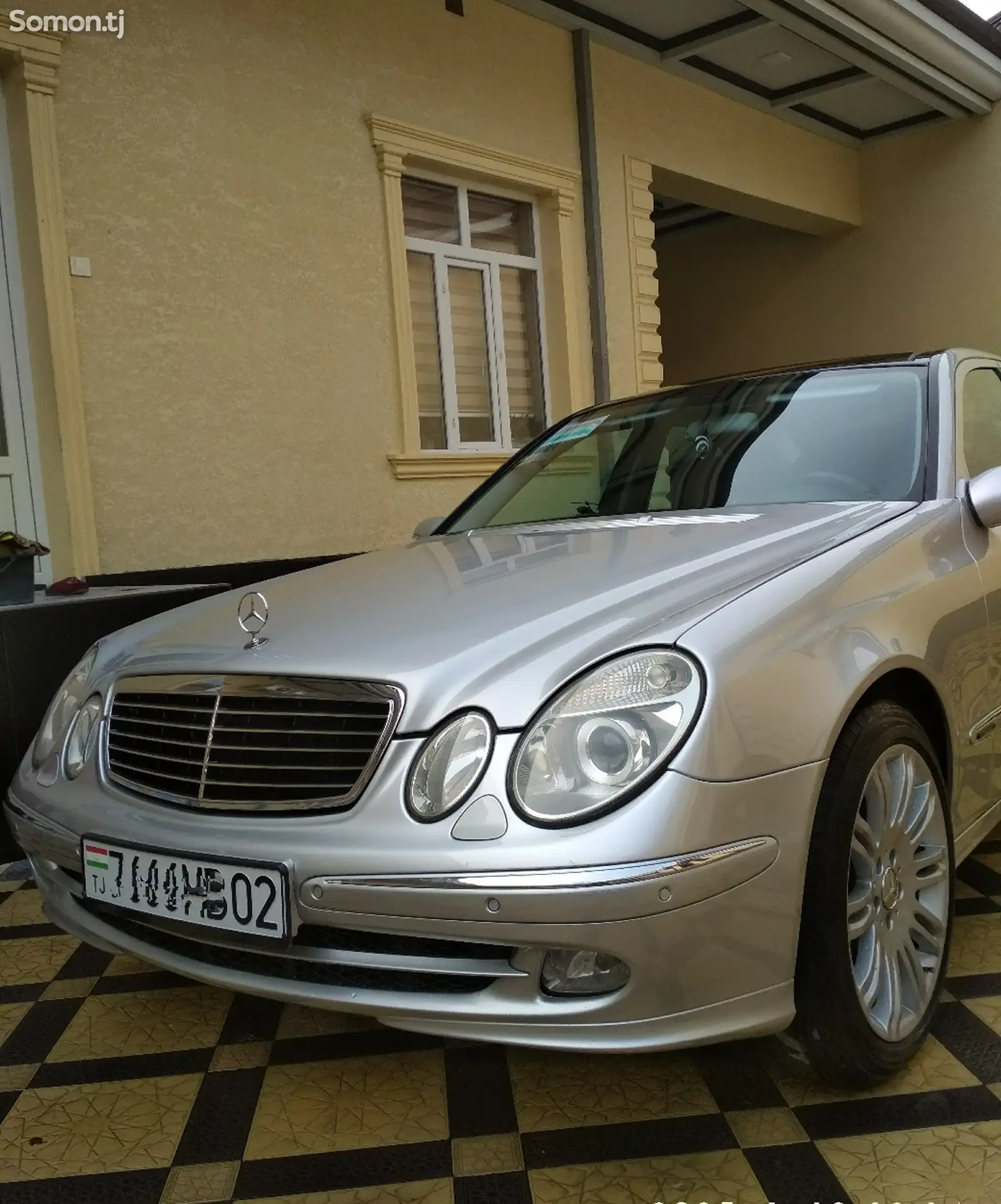 Mercedes-Benz E class, 2004-1