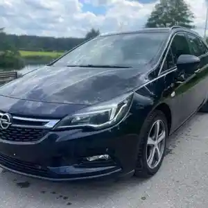 Opel Astra J, 2019