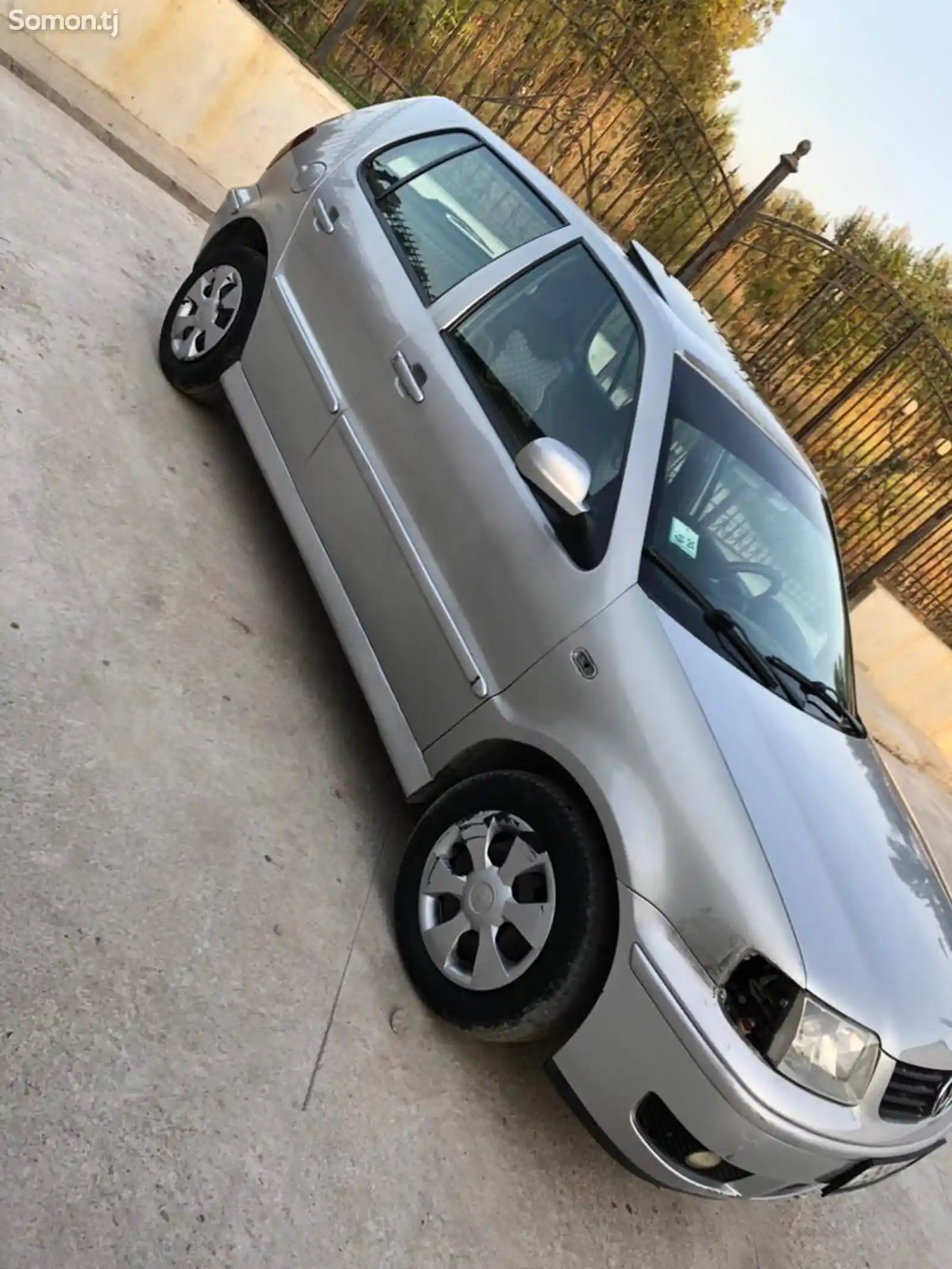 Volkswagen Polo, 2001-3