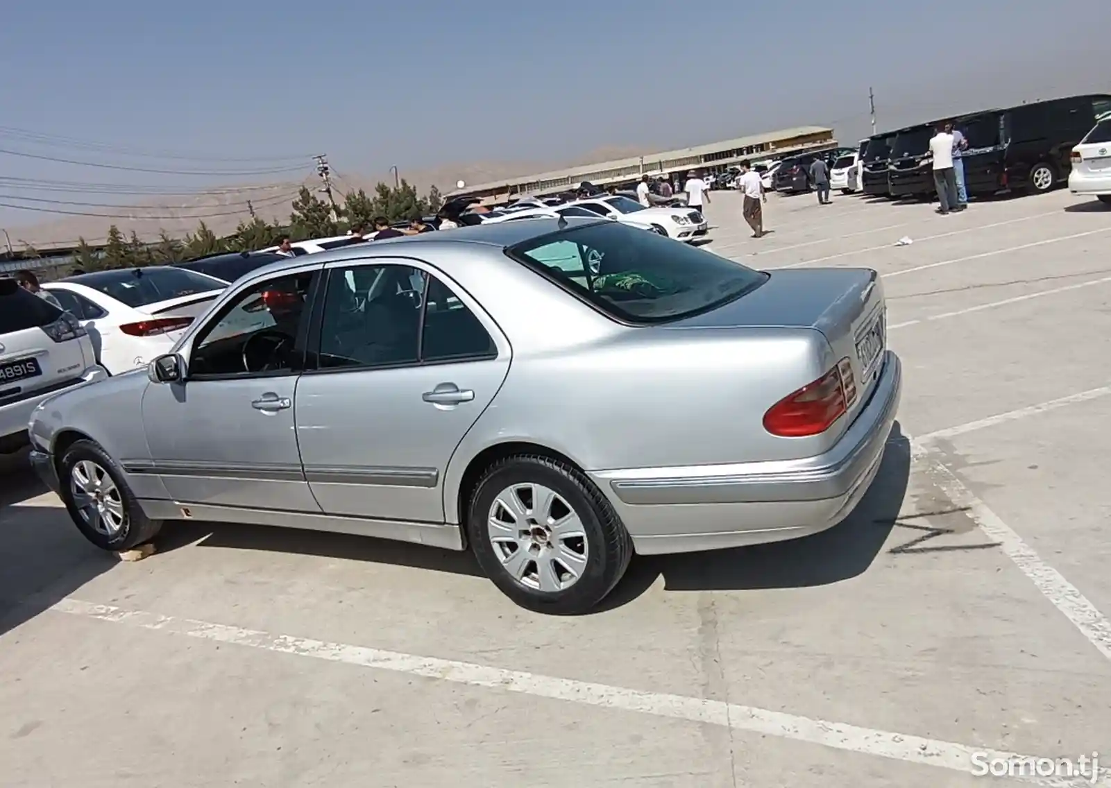 Mercedes-Benz E class, 2000-1