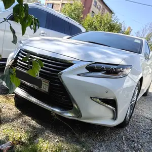 Lexus ES series, 2014