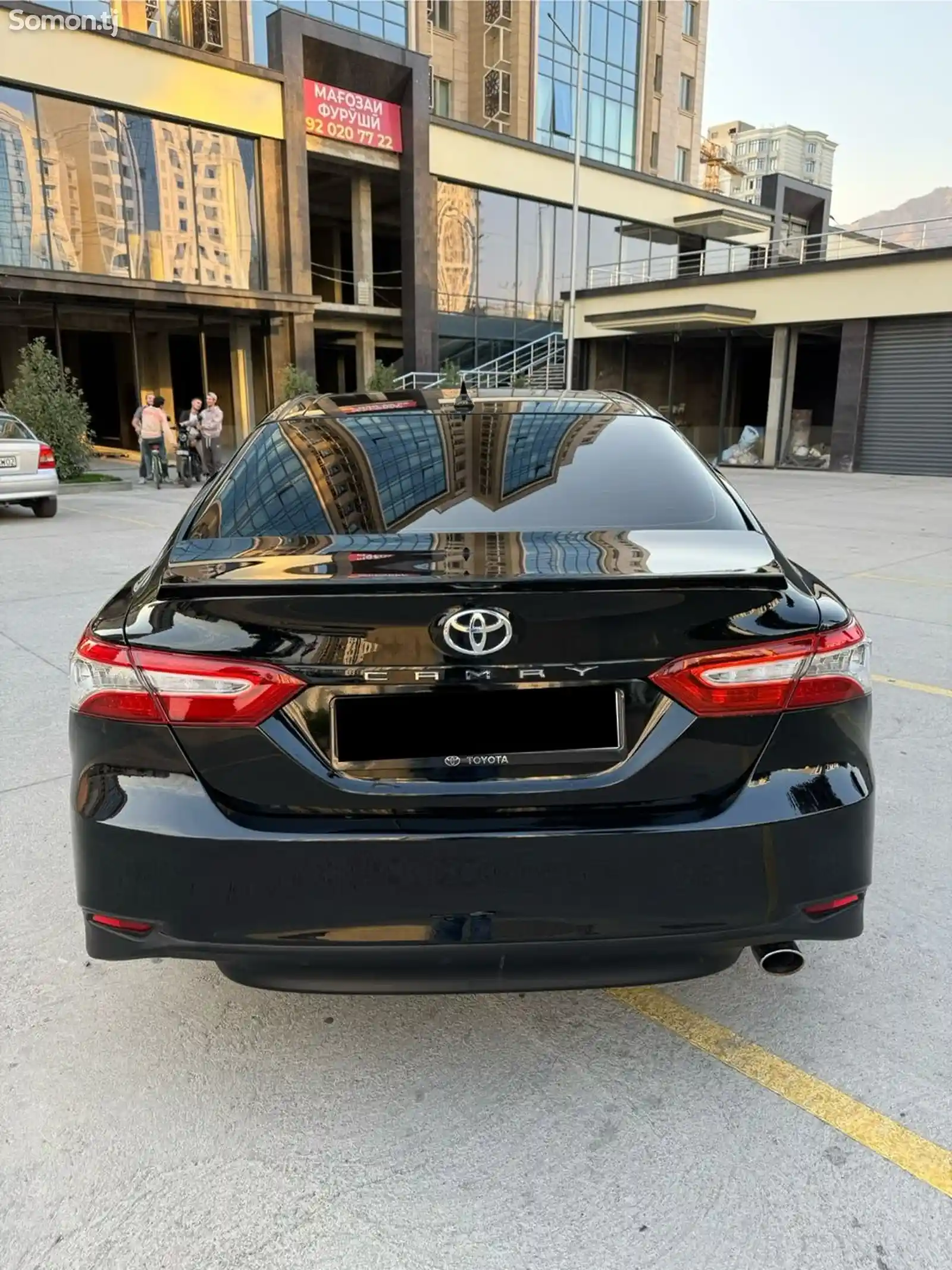 Toyota Camry, 2018-8