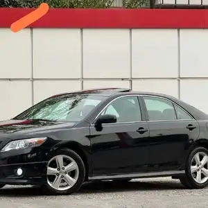 Toyota Camry, 2010