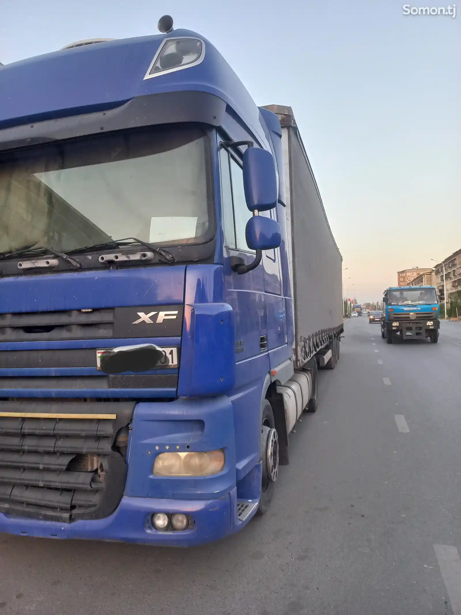 Седельный тягач Daf XF105-460-4