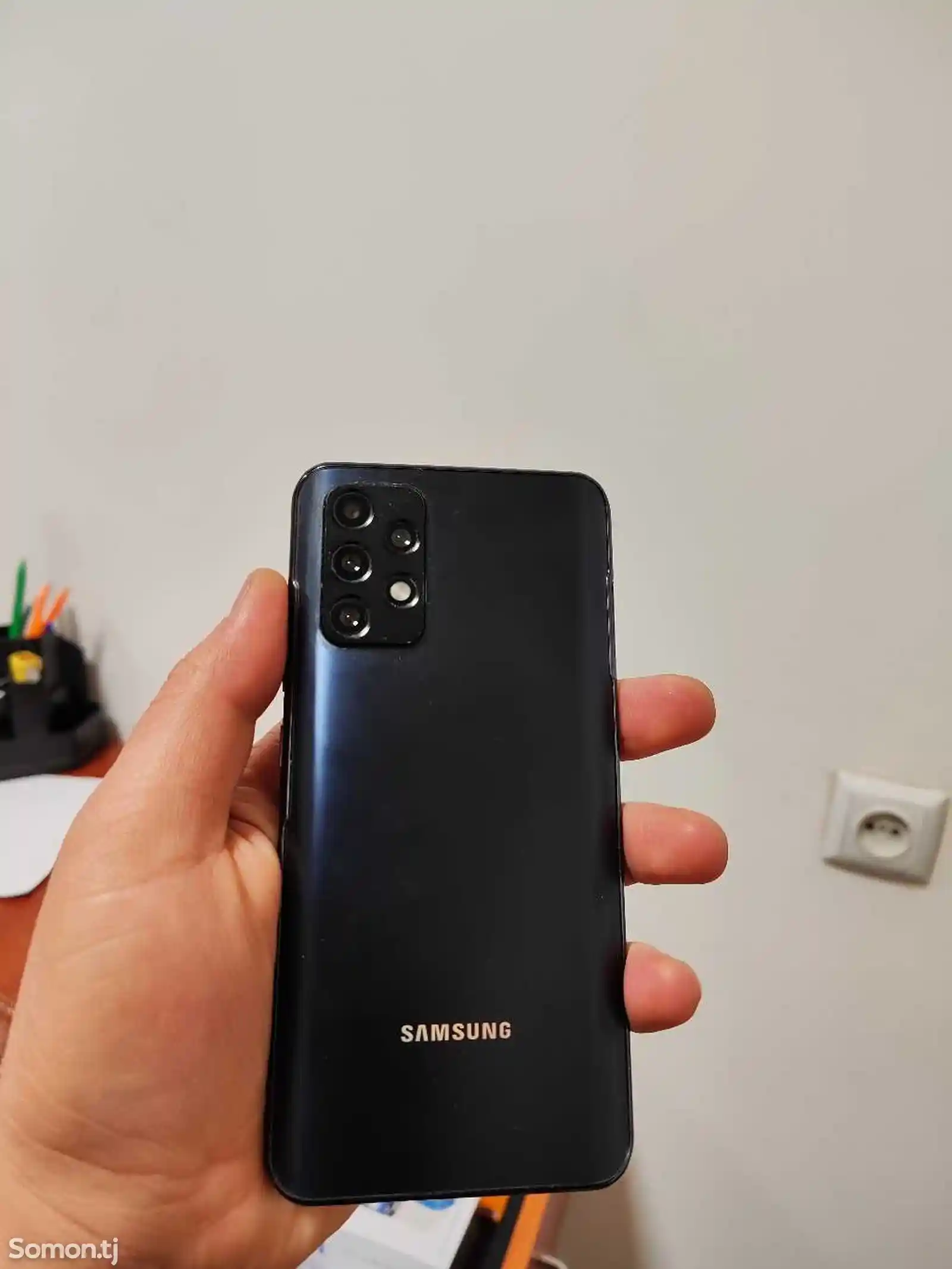 Samsung Galaxy A73 Ultra 5G-1