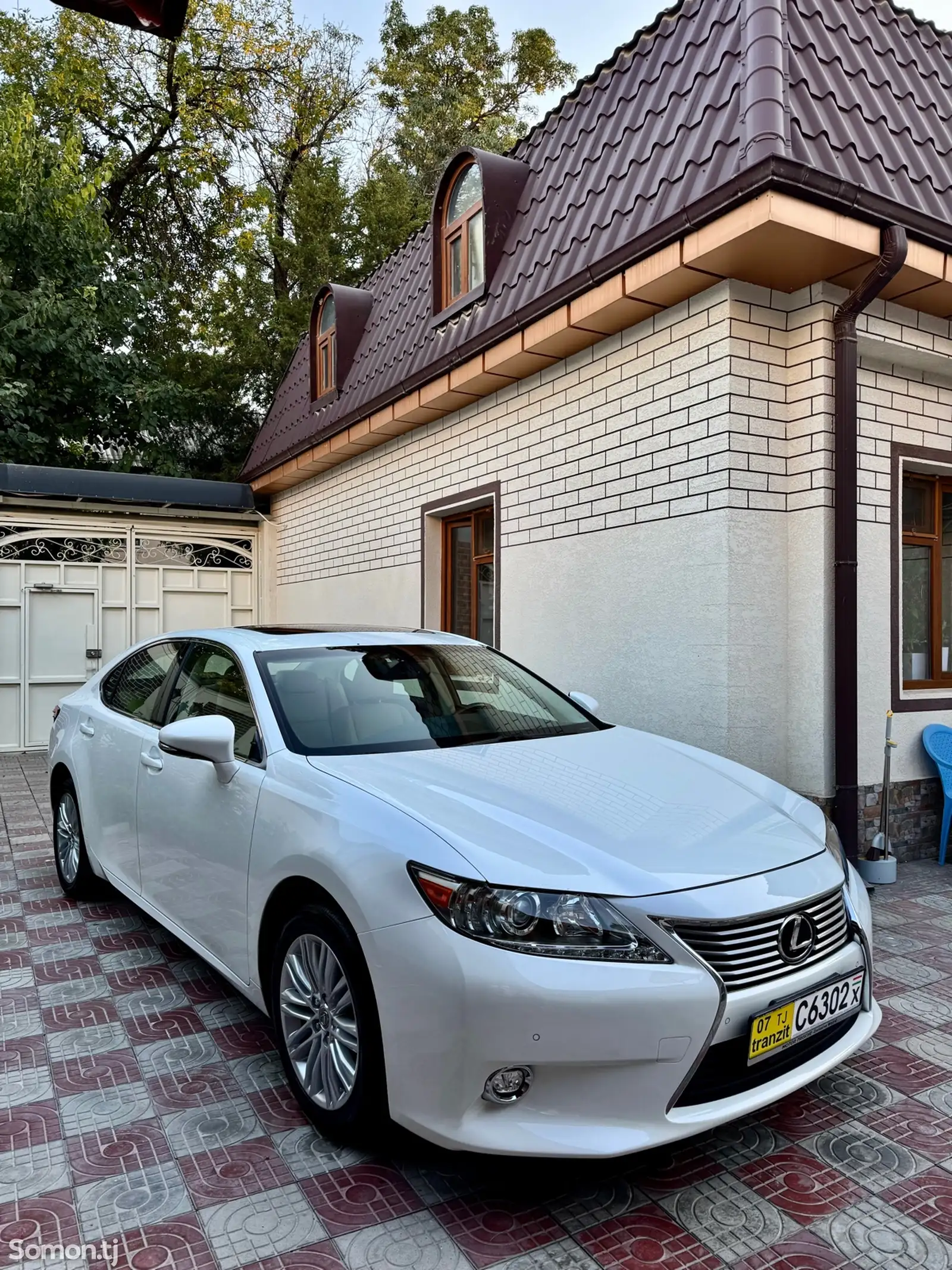 Lexus ES series, 2014-3