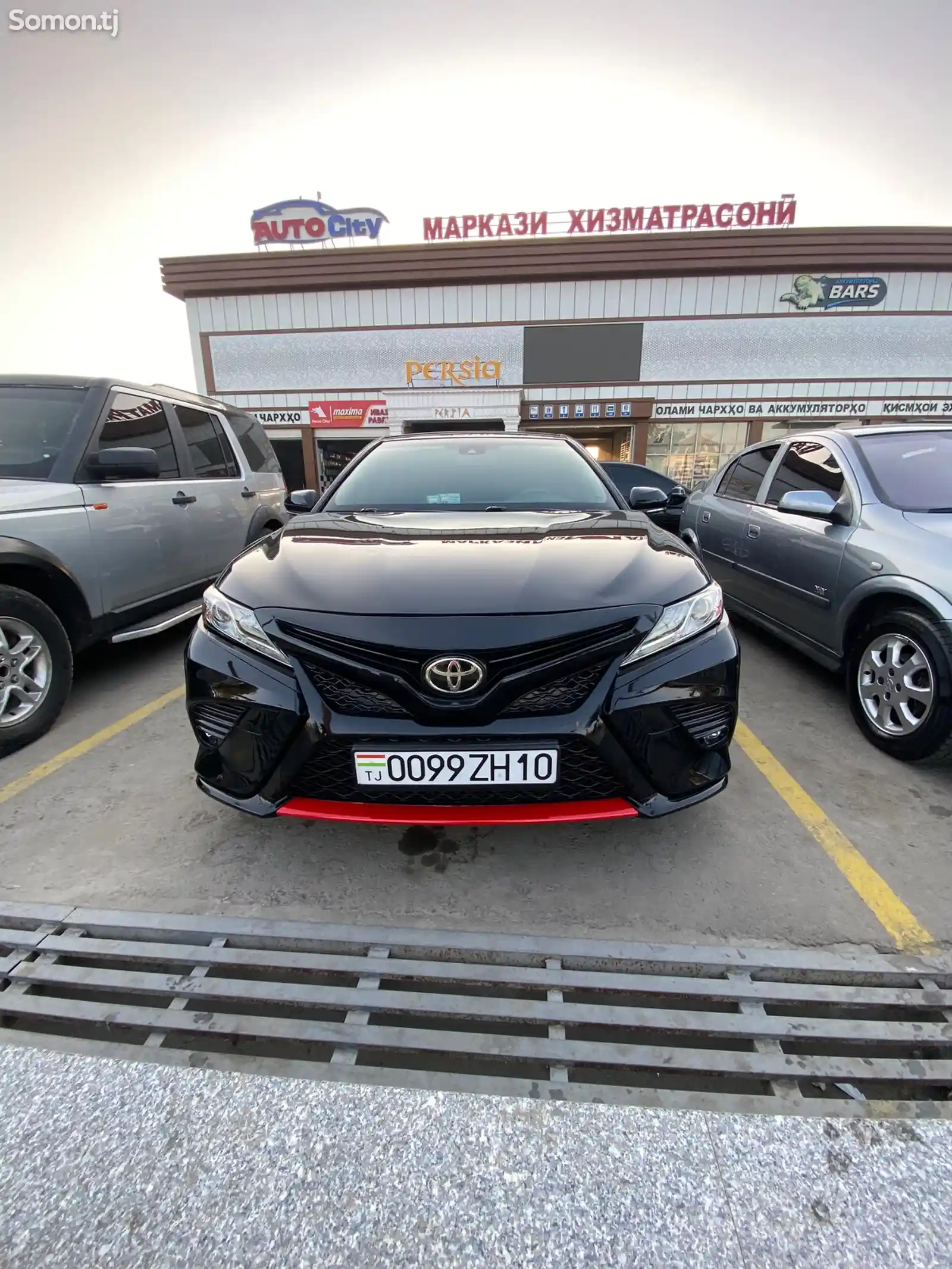 Toyota Camry, 2018-10