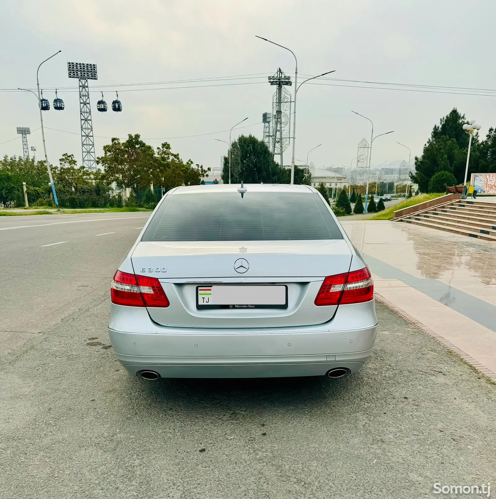 Mercedes-Benz E class, 2011-3