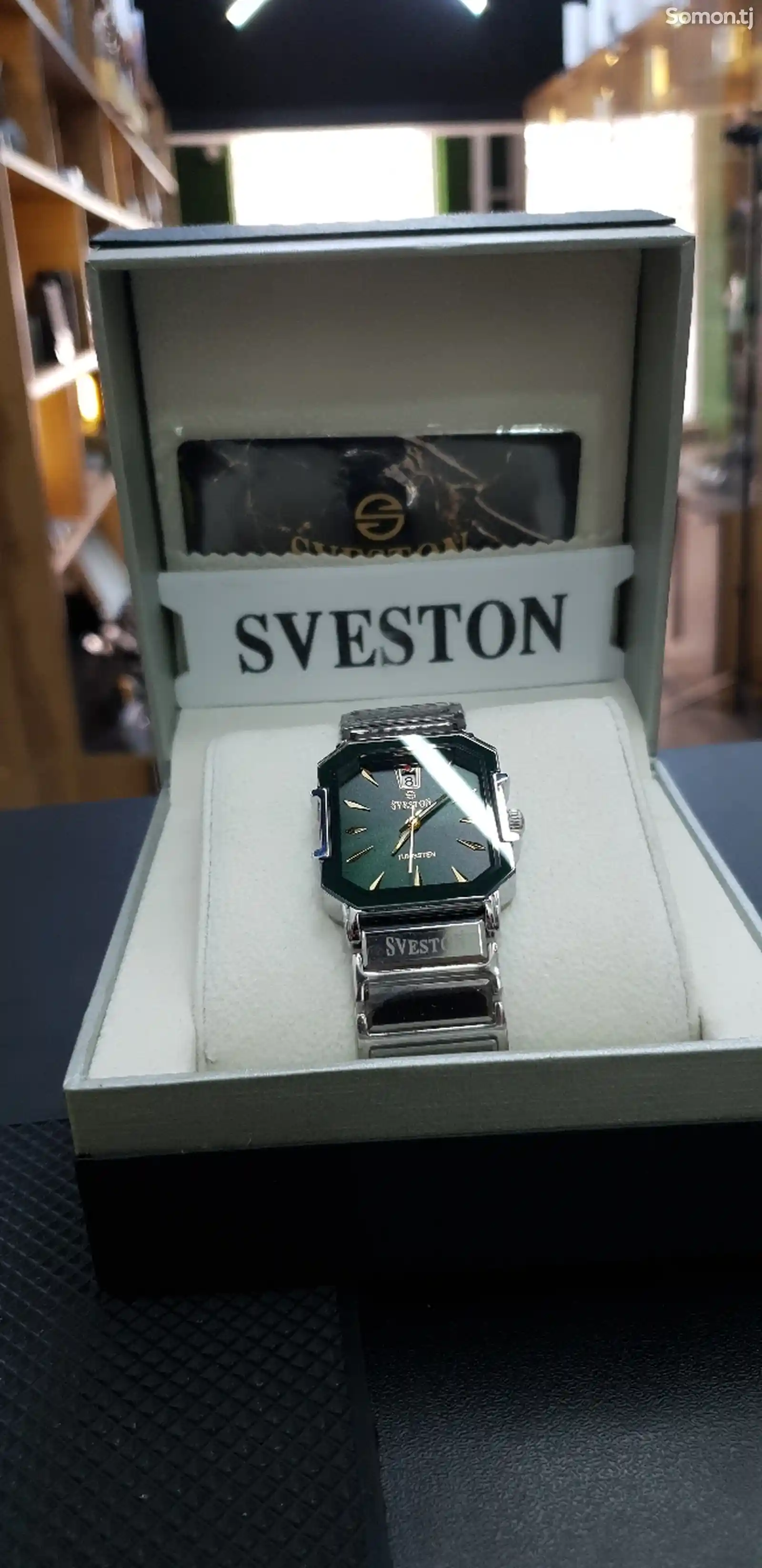 Часы Sveston-2