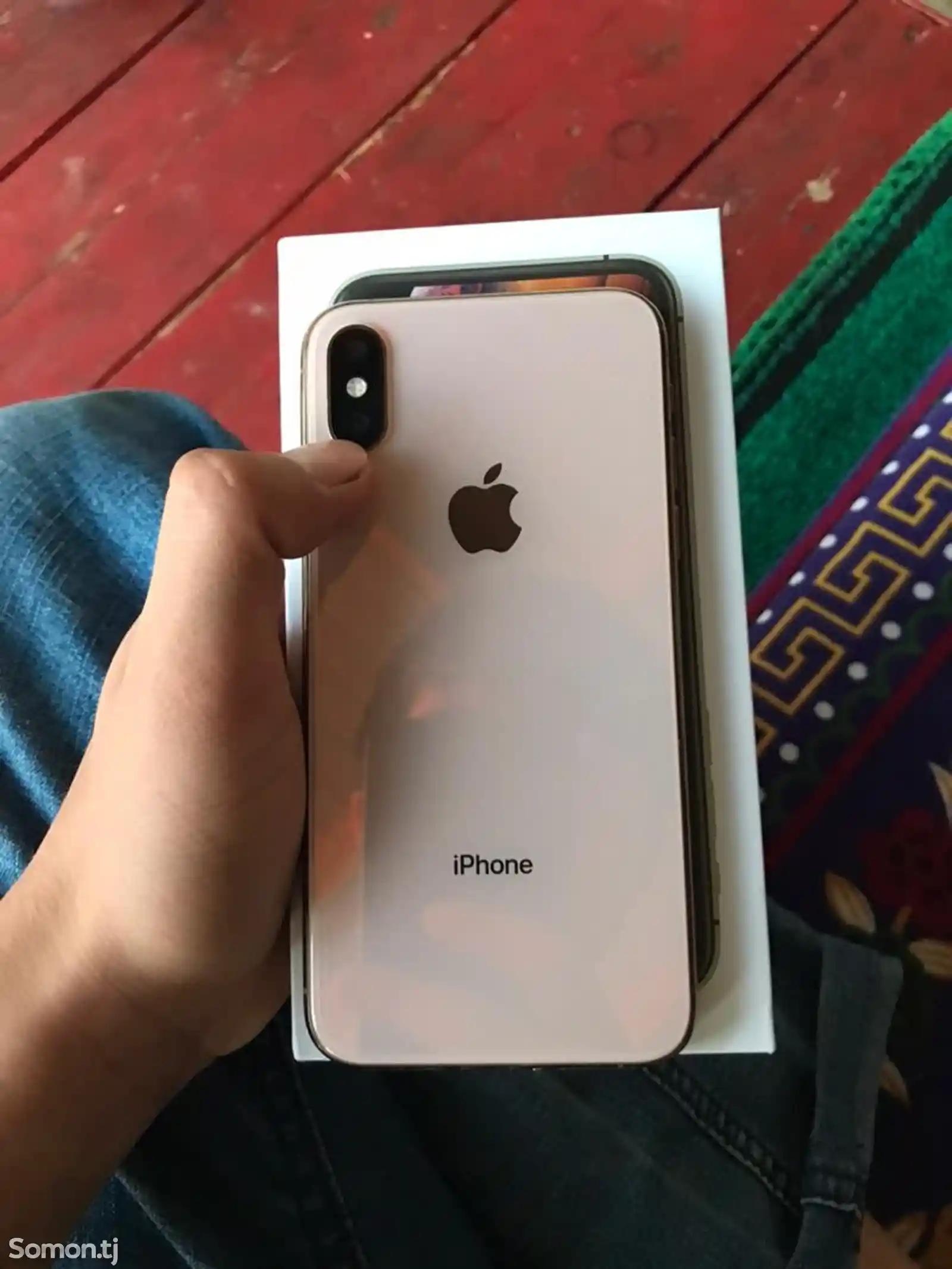 Apple iPhone Xs, 256 gb, Gold-1