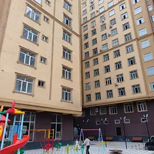 1-комн. квартира, 9 этаж, 51 м², Зелёные базар