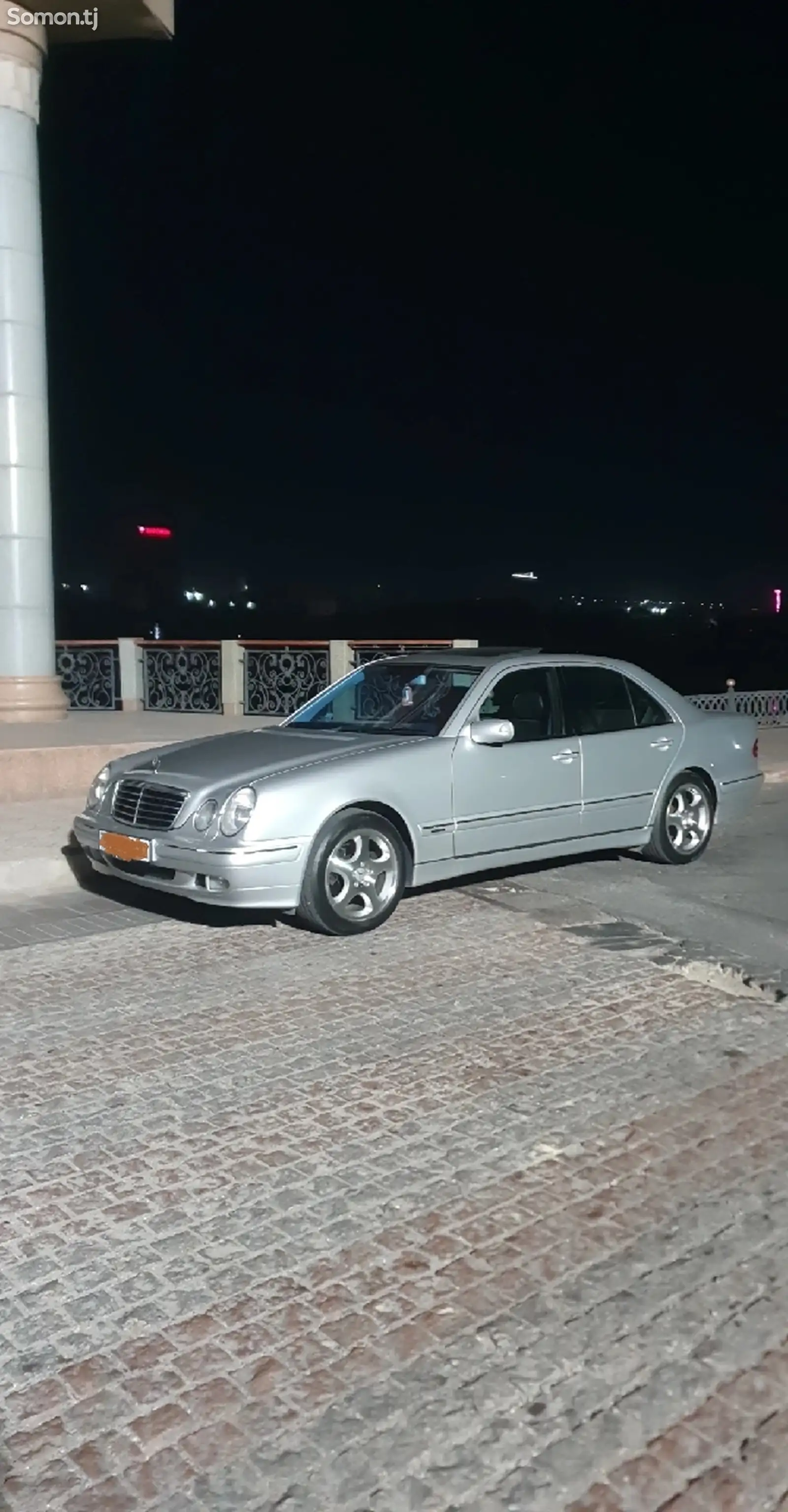 Mercedes-Benz E class, 2000