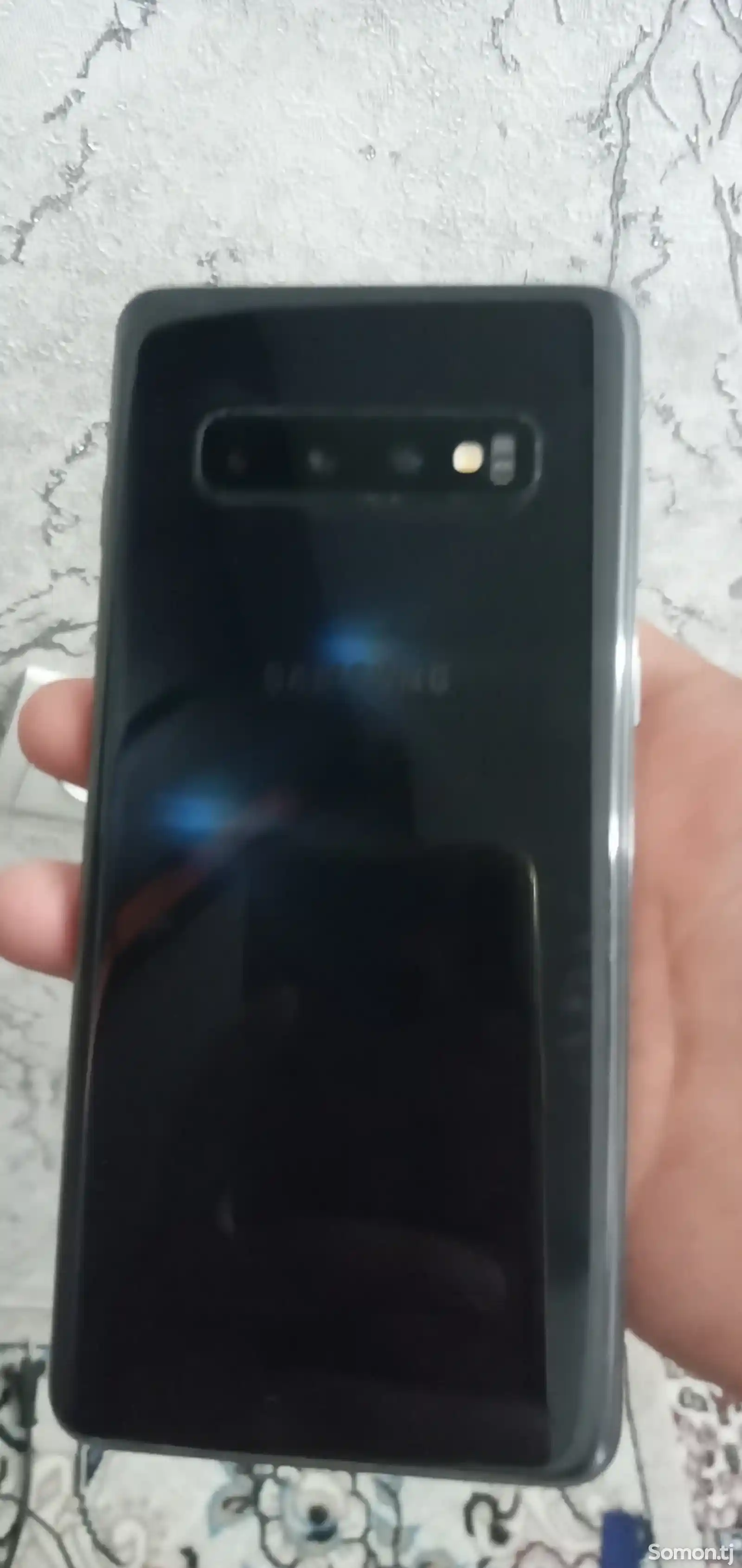 Samsung Galaxy S10-2