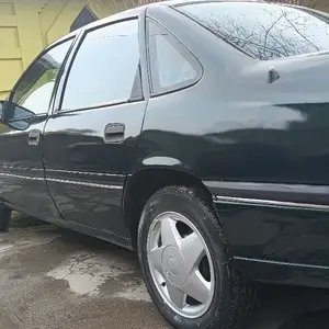 Opel Vectra A, 1995