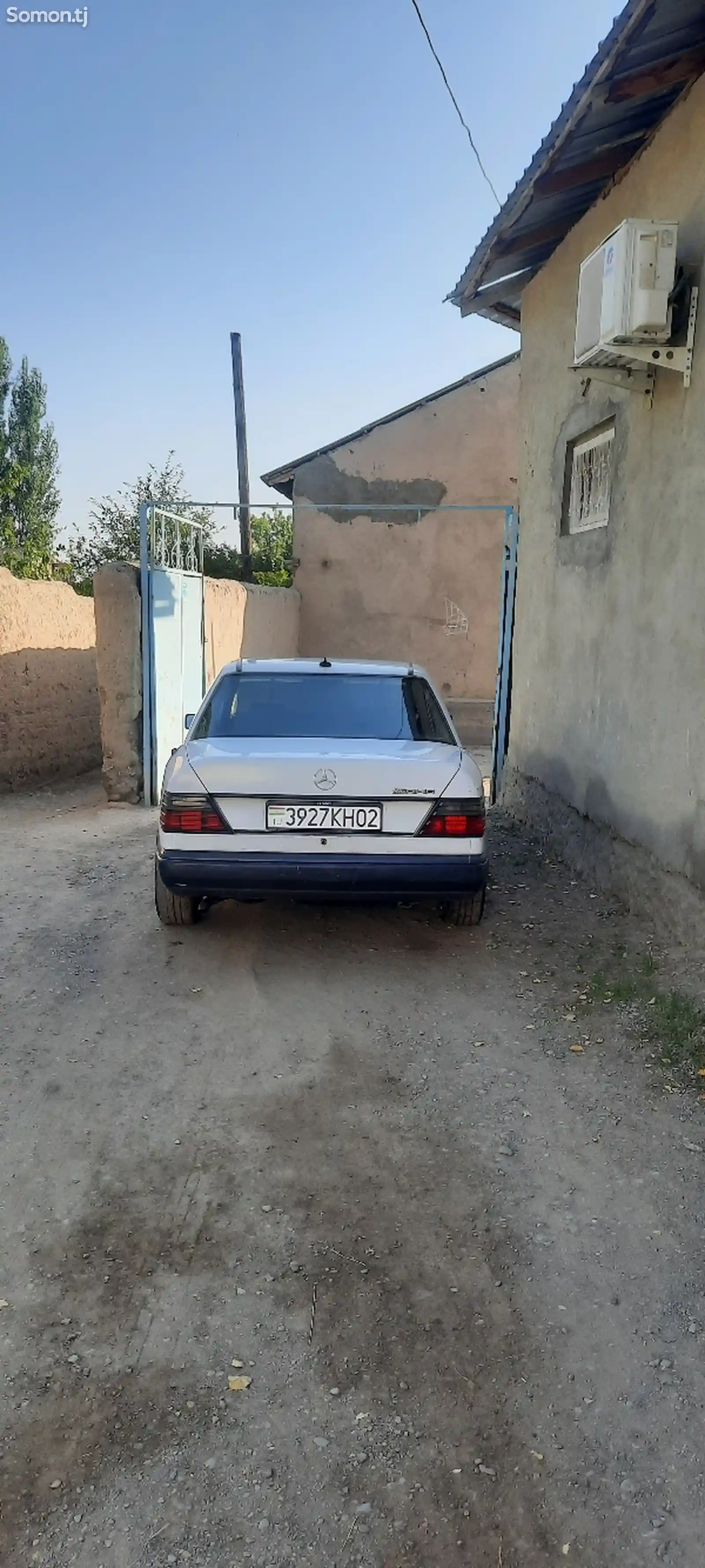 Mercedes-Benz W124, 1986-9