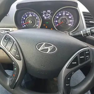 Hyundai Elantra, 2015