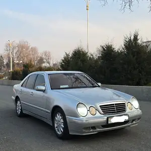 Mercedes-Benz E class, 2001