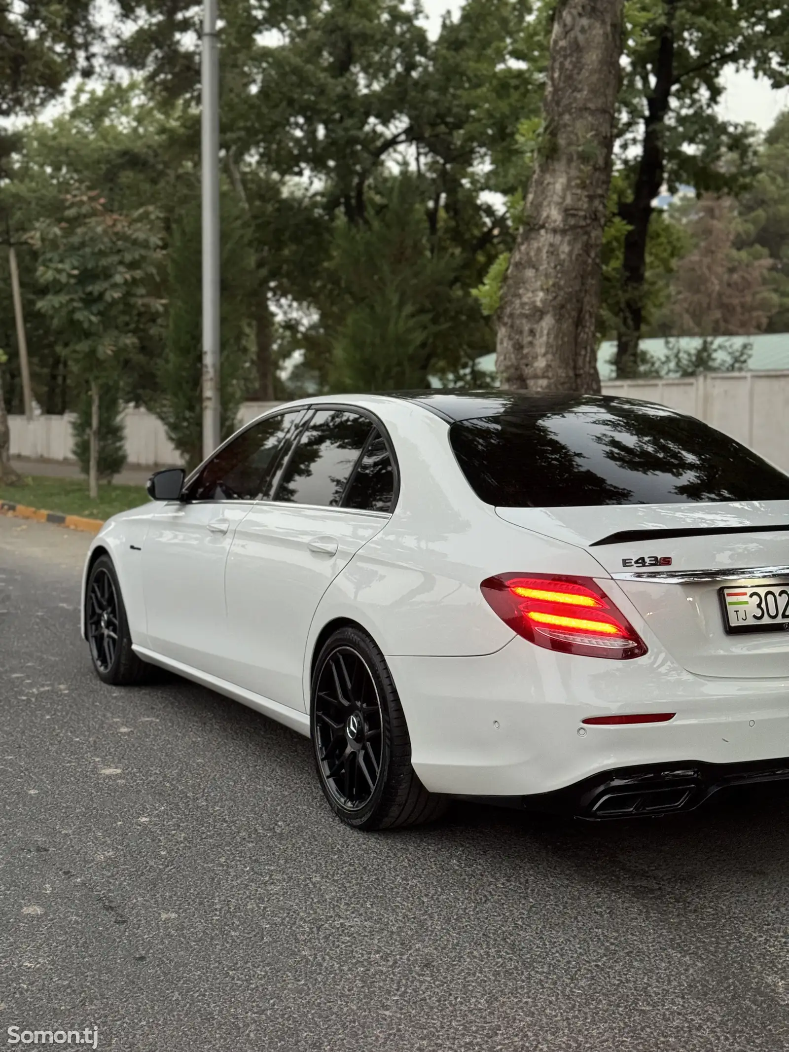 Mercedes-Benz E class, 2019-1