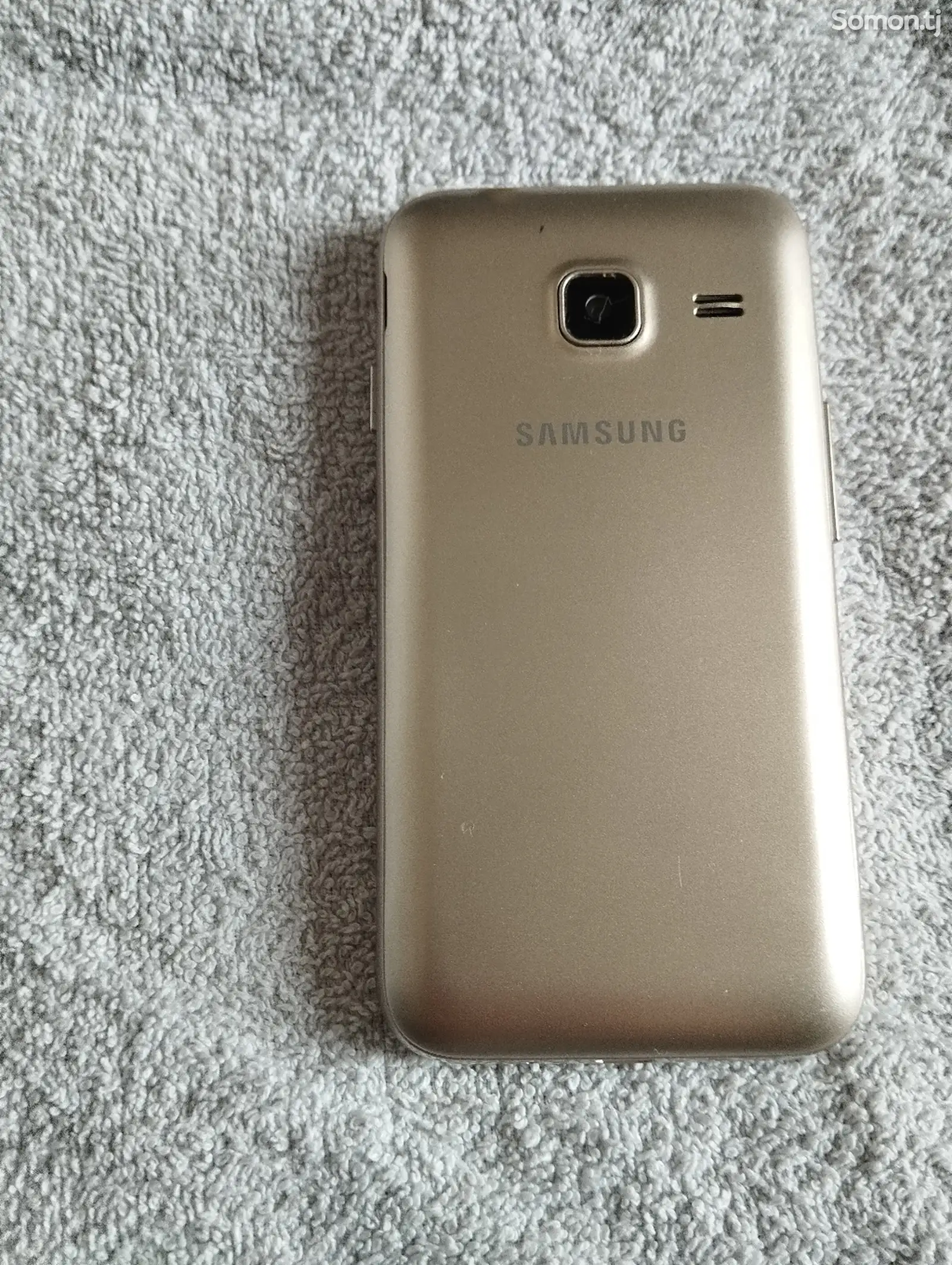 Samsung Galaxy J1 Mini-1