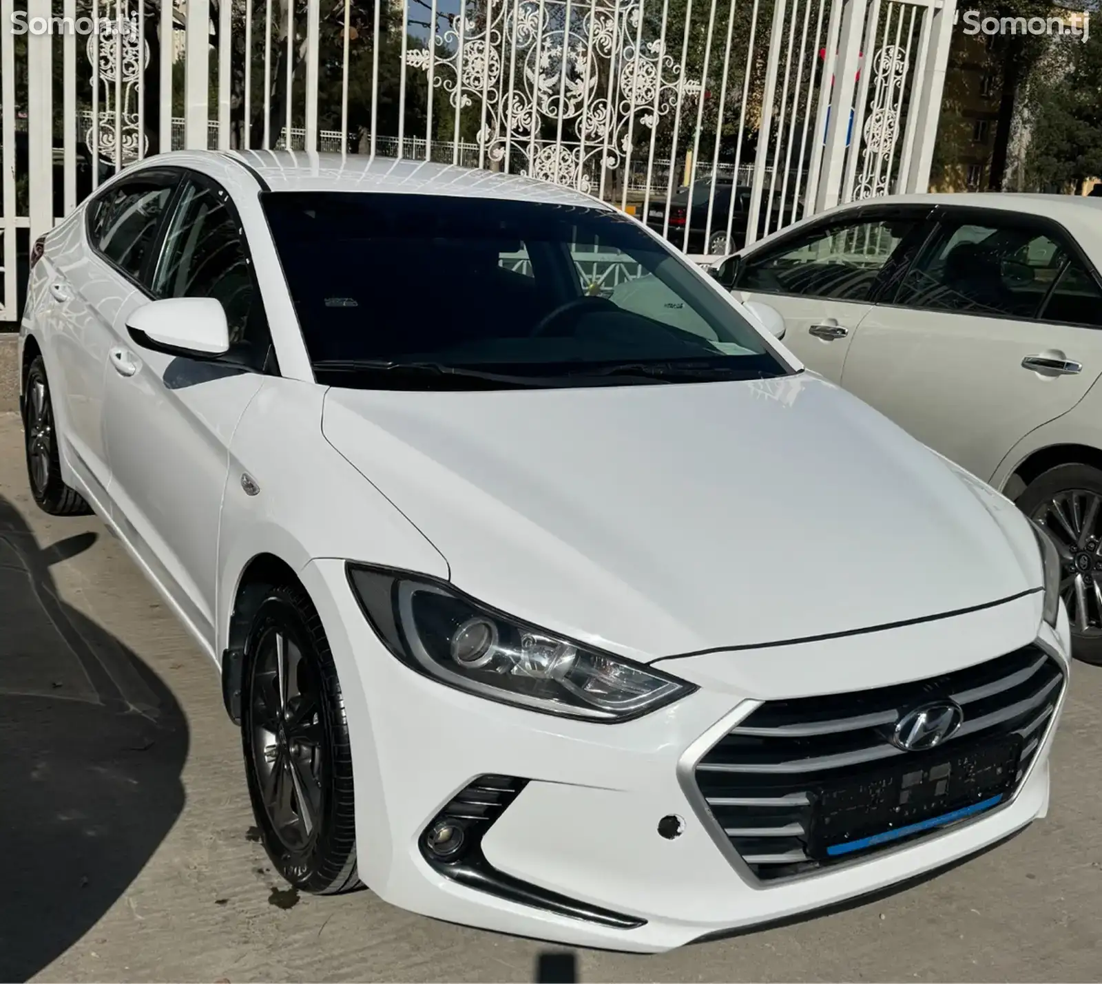 Hyundai Elantra, 2018-8