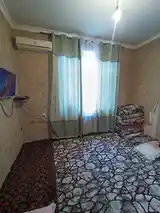 3-комн. квартира, 4 этаж, 70 м², Зарафшон-5