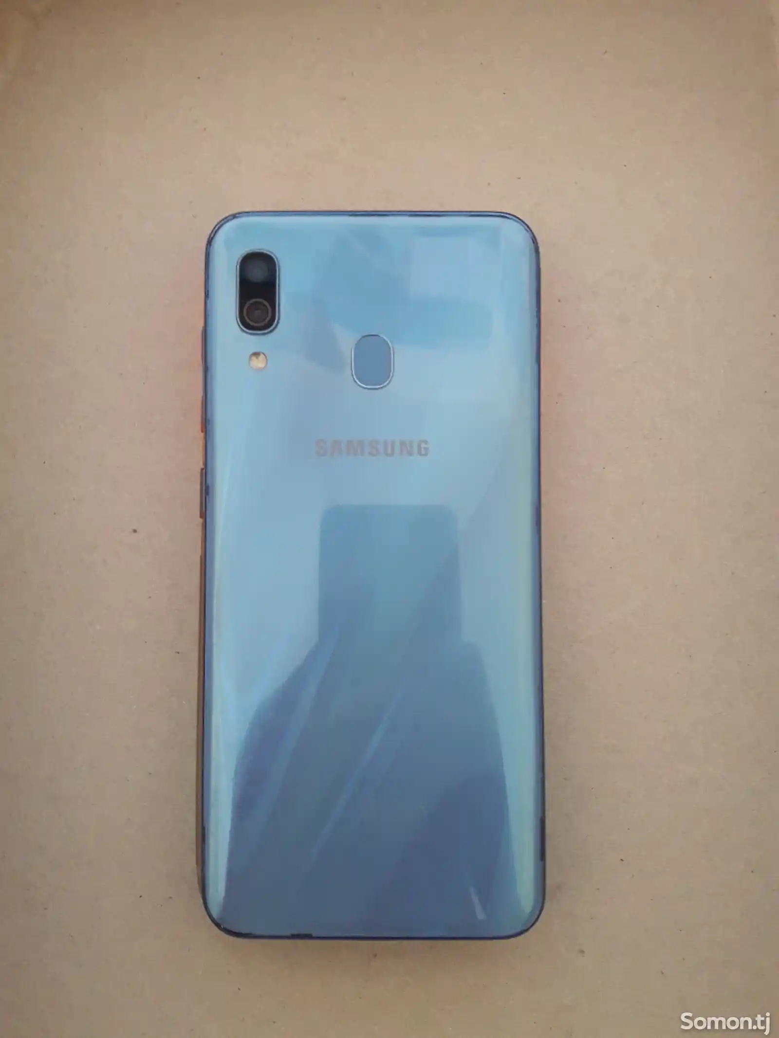 Samsung Galaxy A30-2