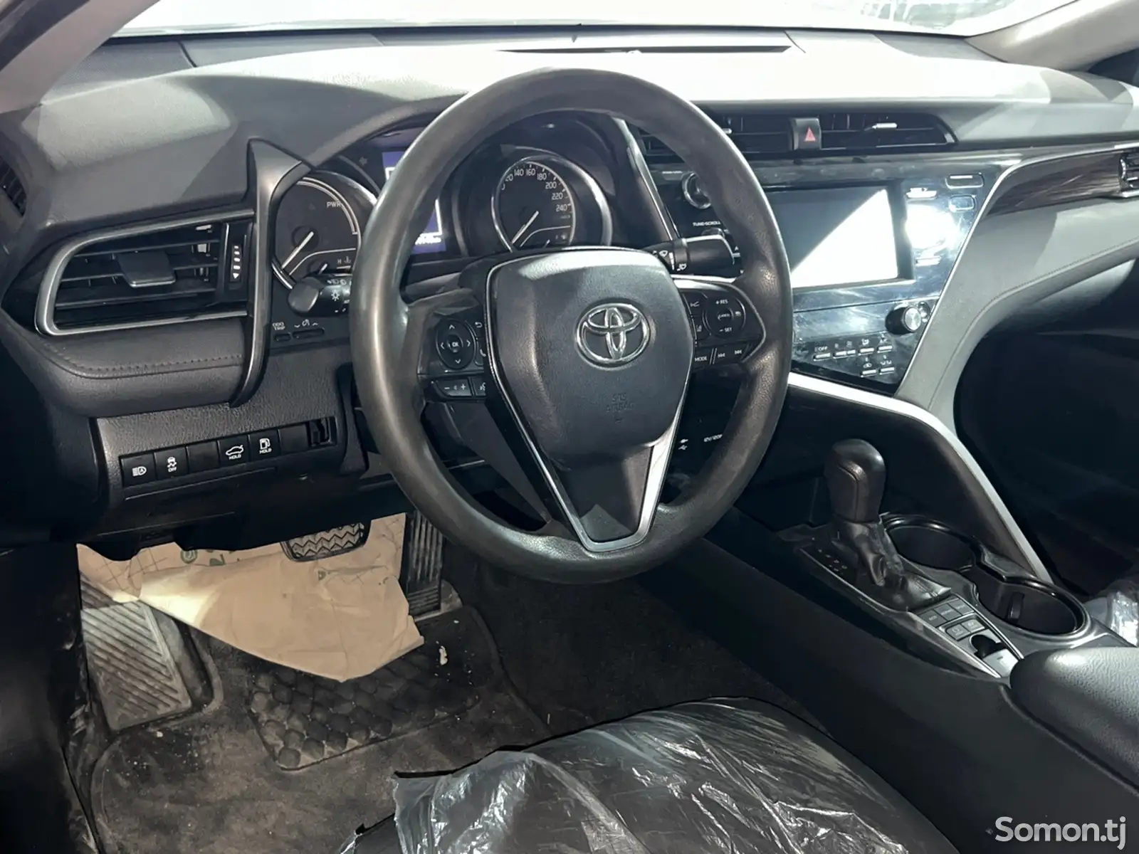 Toyota Camry, 2018-3