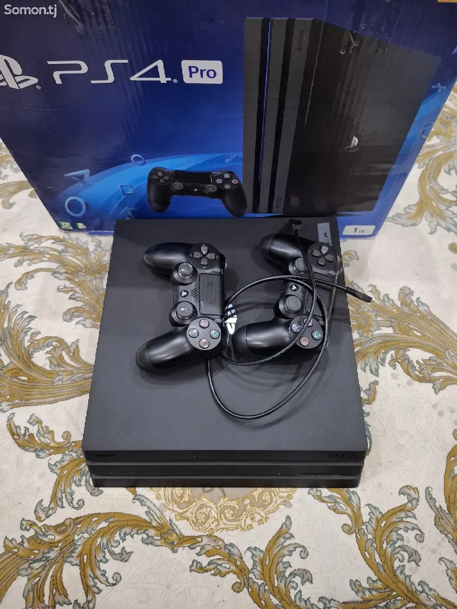 Игровая приставка Sony Playstation 4 Pro 6.72 1Tb-1