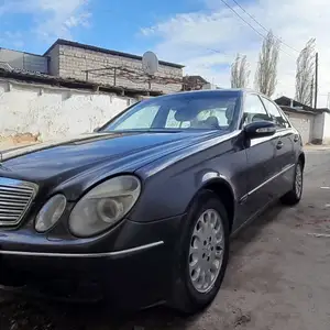 Mercedes-Benz E class, 2004