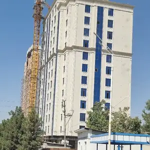 3-комн. квартира, 11 этаж, 89 м², Бозори давлати Сафар