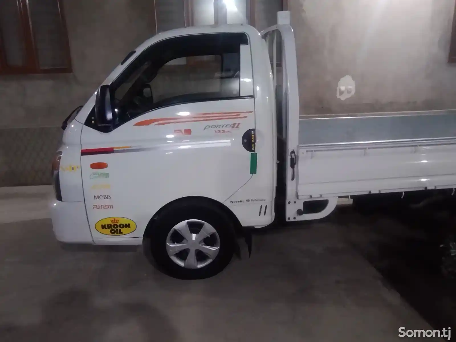 Бортовой автомобиль Hyundai Porter, 2015-2