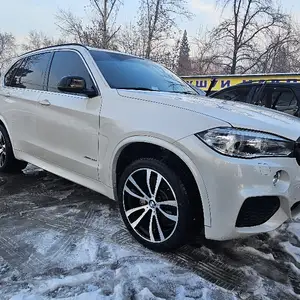 BMW X5, 2015