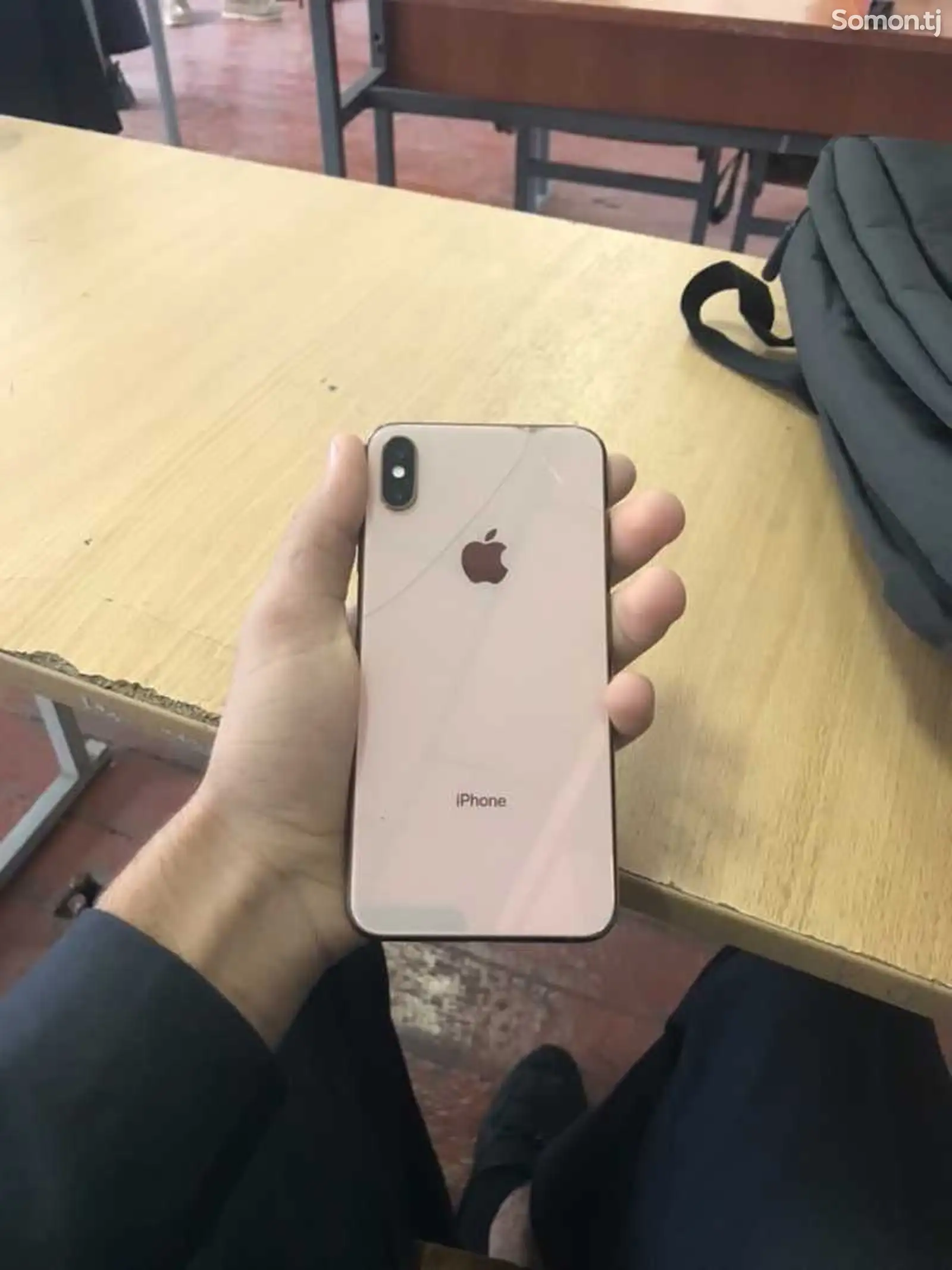 Apple iPhone Xs Max, 64 gb, Gold-1