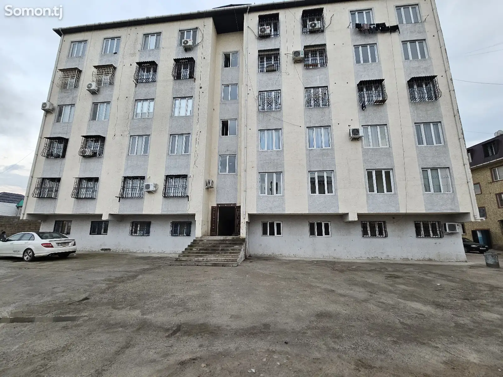 2-комн. квартира, 1 этаж, 40м², Гравзавод-1