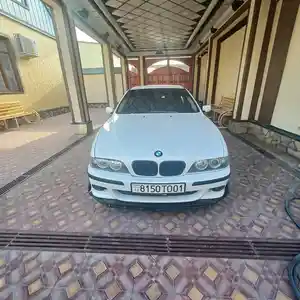 BMW 5 series, 2001