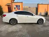 Kia Cadenza, 2010-5