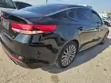 Kia Optima, 2016-5