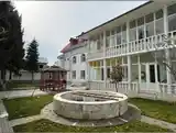 2-этажный, 15 комнатный дом, 600 м², Сизо-10