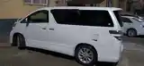 Toyota Vellfire, 2014-3