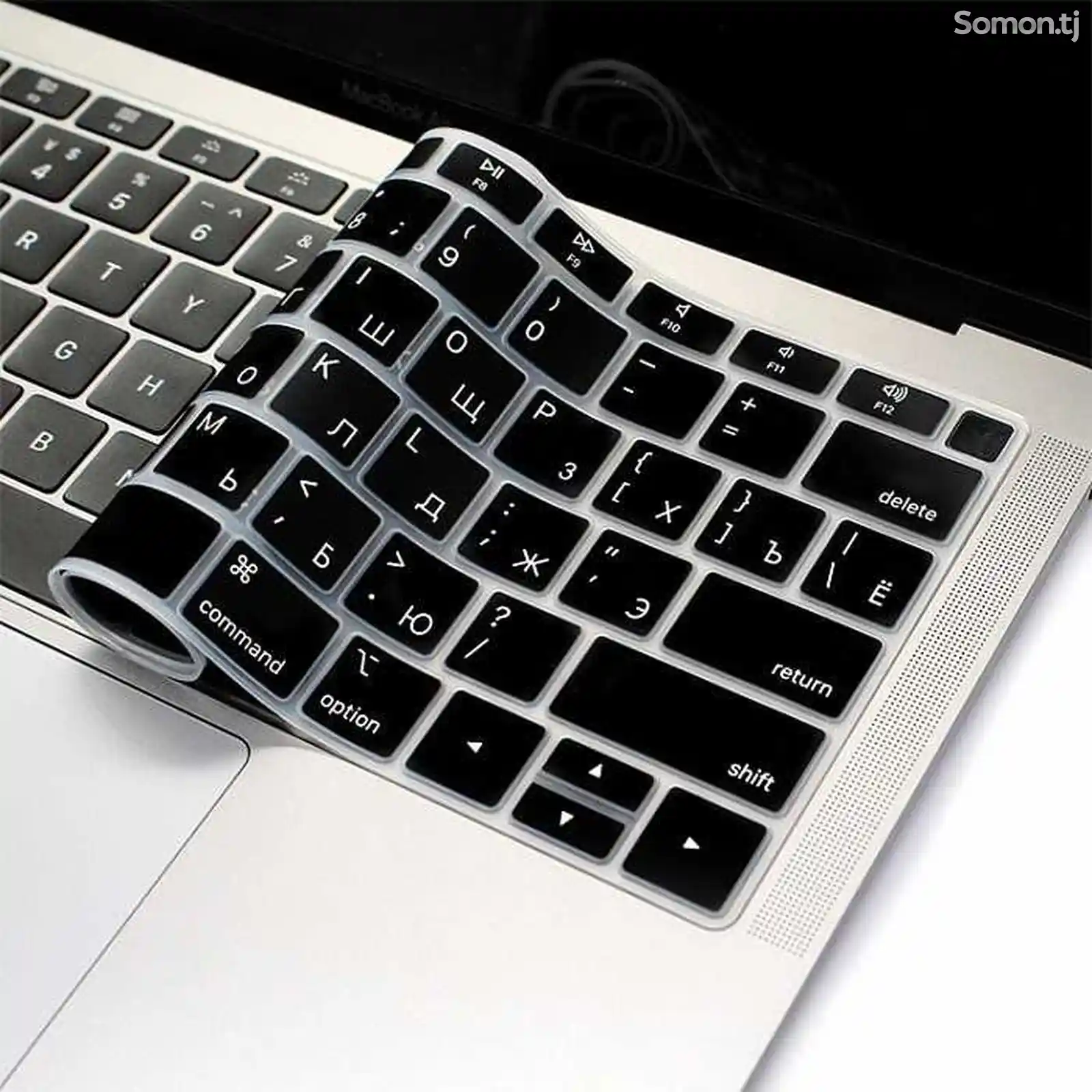 Силиконовая накладка для клавиатуры MacBook-1