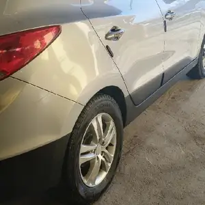 Hyundai Tucson, 2010