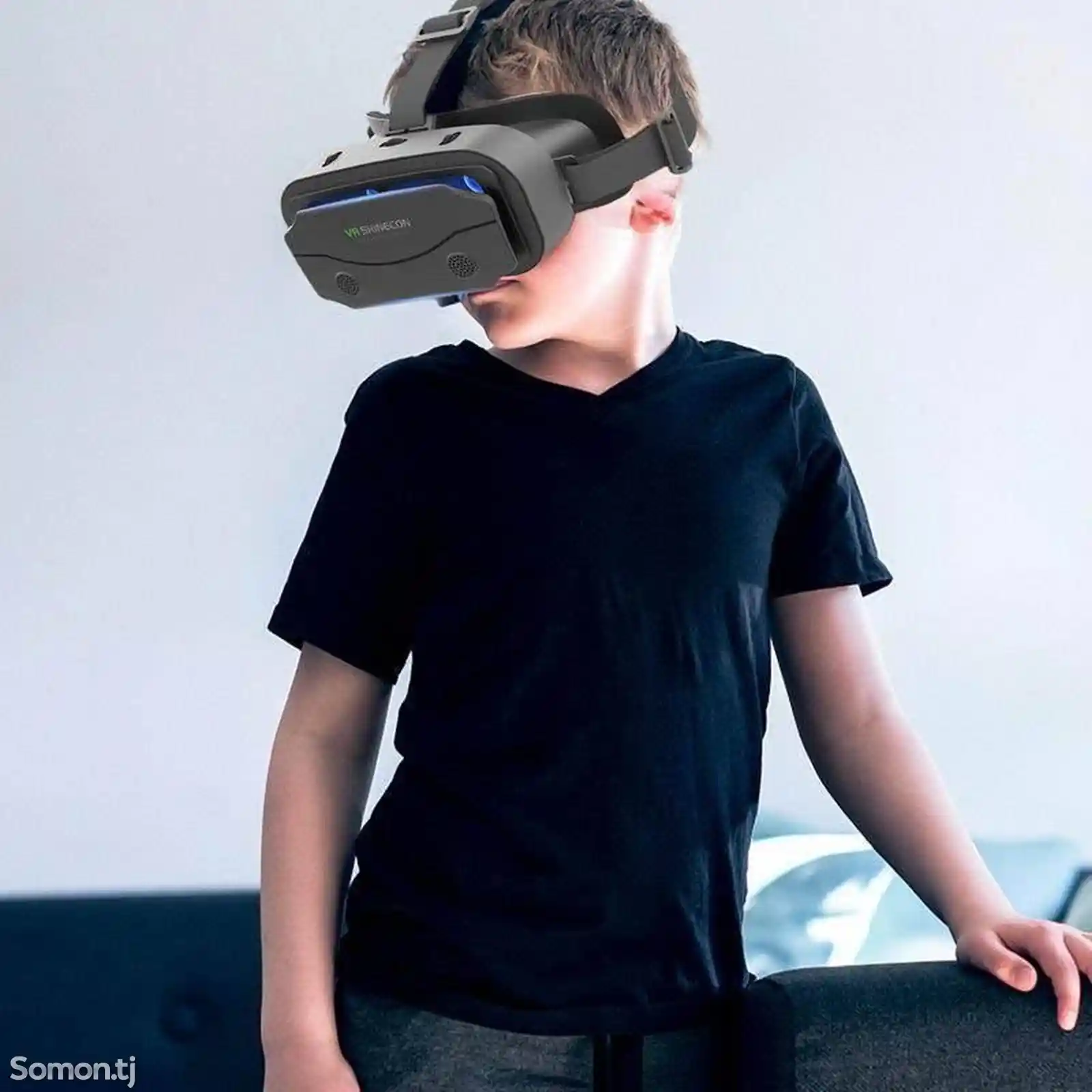 Очки виртуальной реальности-6