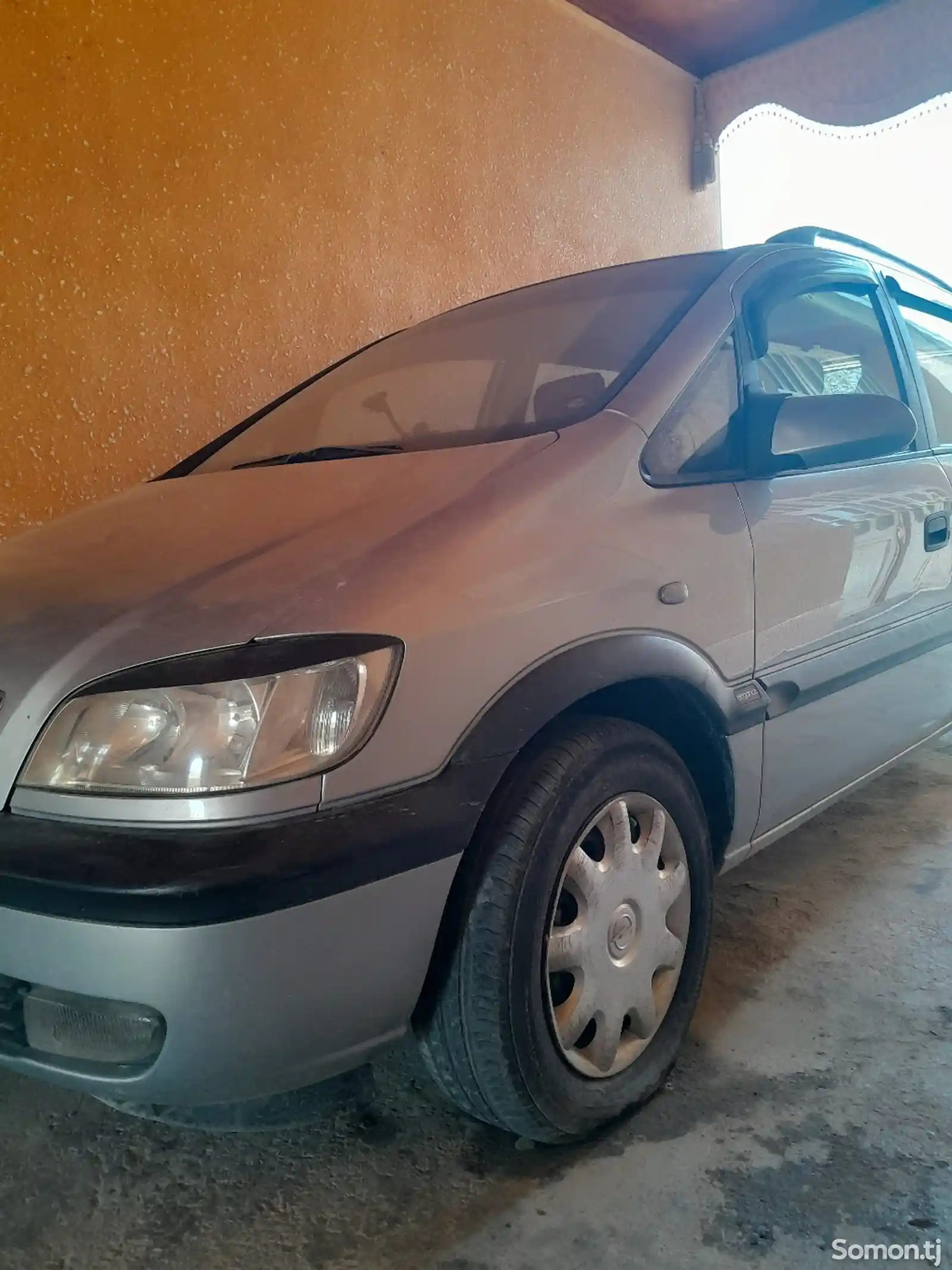 Opel Zafira, 2001-2