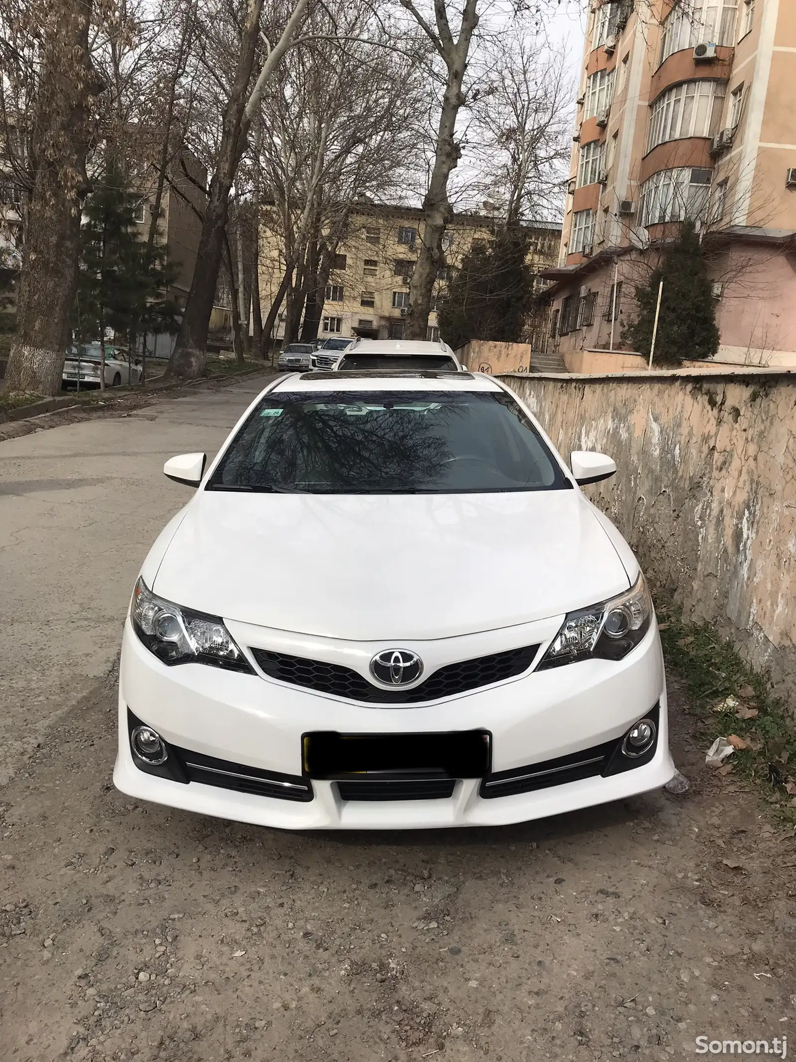 Toyota Camry, 2012-1